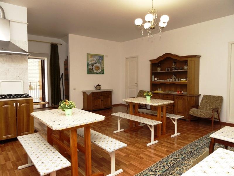 . Гостиница "Крымская 260" . Анапа