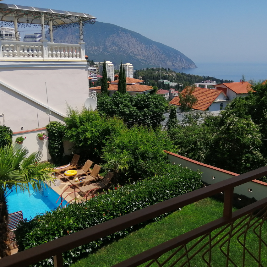 . Гостевой дом "Илона". Гурзуф