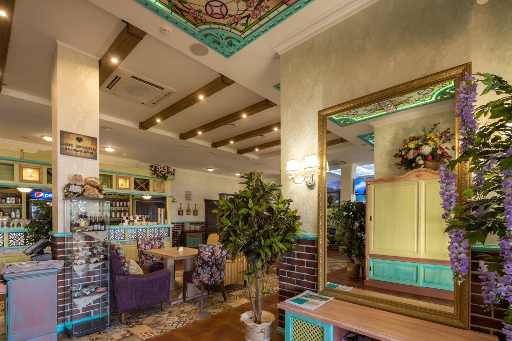 . Отель "Дача". Кабардинка