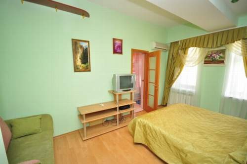 Апартаменты. Вилла Катрин. Массандра