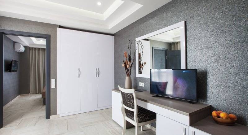 Suite (люкс). Гостиница "Парк Авеню". Кореиз Suite (люкс). Гостиница "Парк Авеню". Кореиз