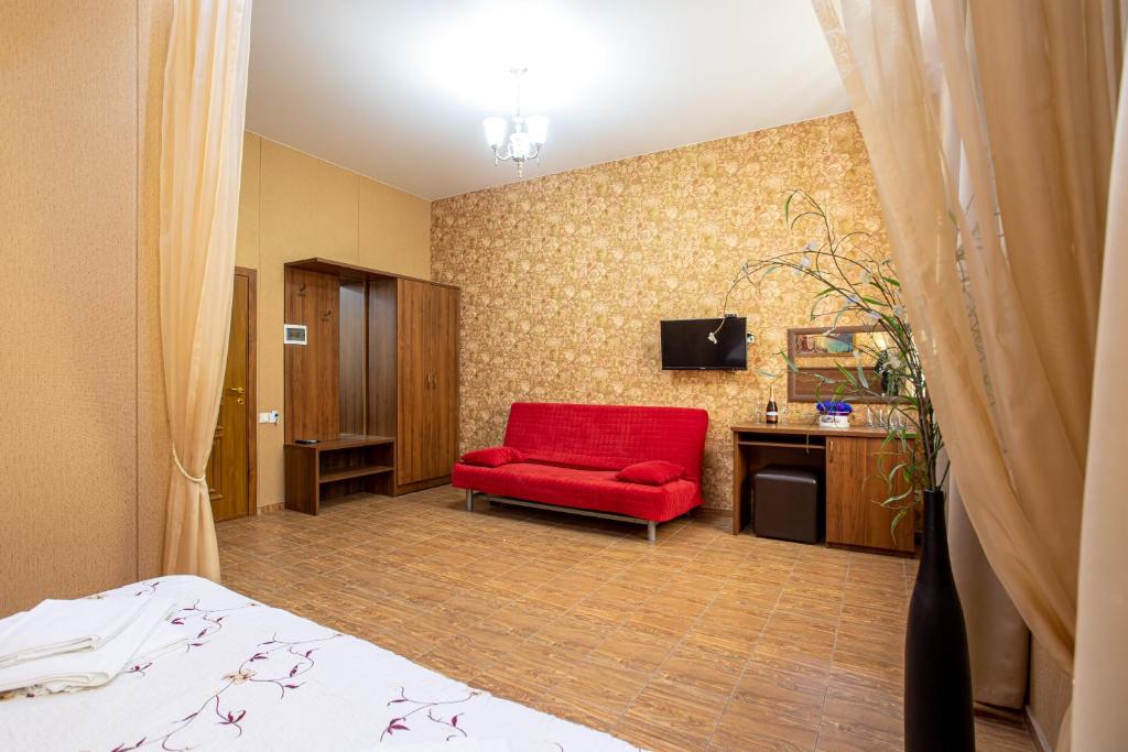 Четырехместный номер. Отель Атмосфера. Кабардинка