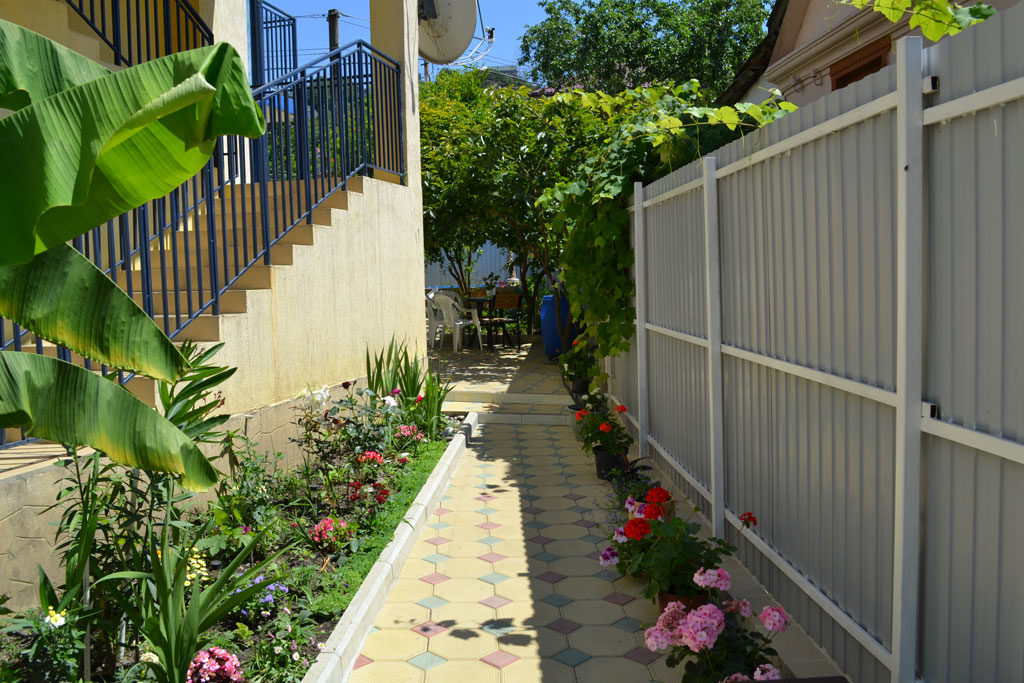 . Гостевой дом “Уютная Лагуна”. Лоо