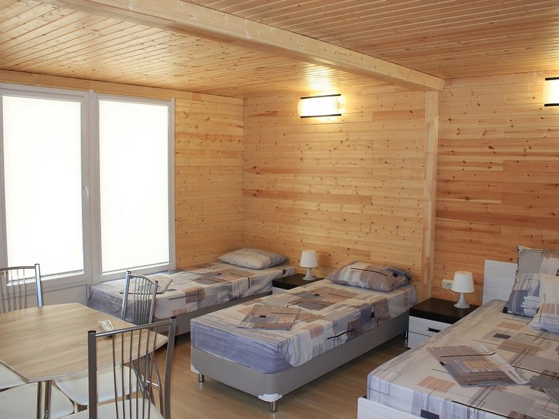 Студия. База отдыха Должанский дворик "АКВАРЕЛИ". Должанская