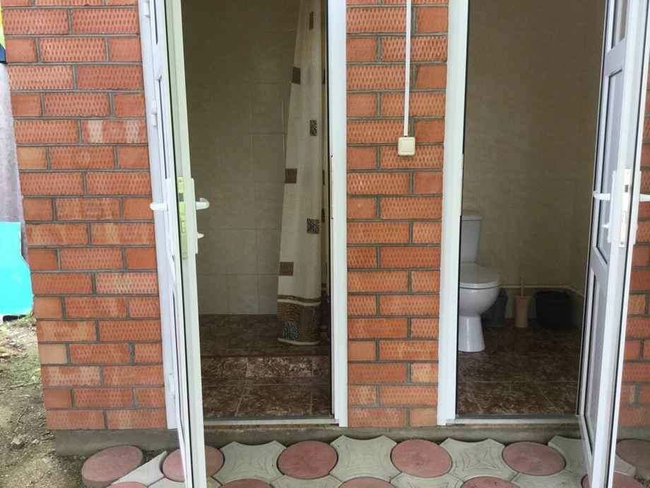 . Два домика для отдыха . Ейск