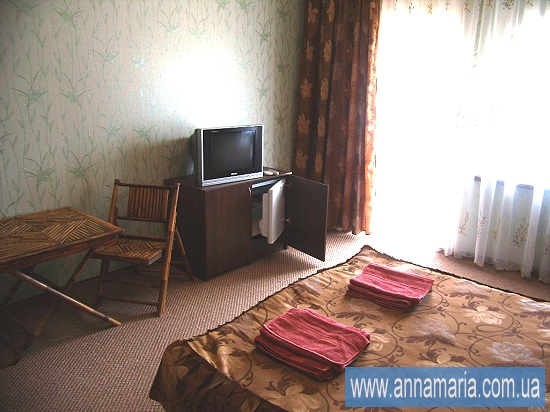 2-х местный номер полулюкс. Гостевой дом «Анна-Мария». Малореченское