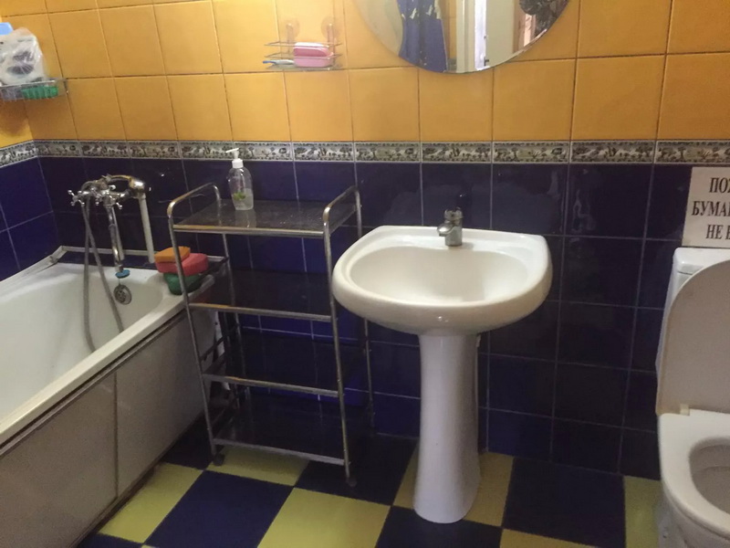 Четырехместная комната эконом 2й этаж. Частный сектор Жилье у моря. Анапа