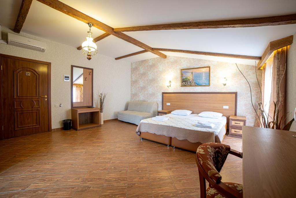 Люкс с 2 спальнями. Отель Атмосфера. Кабардинка