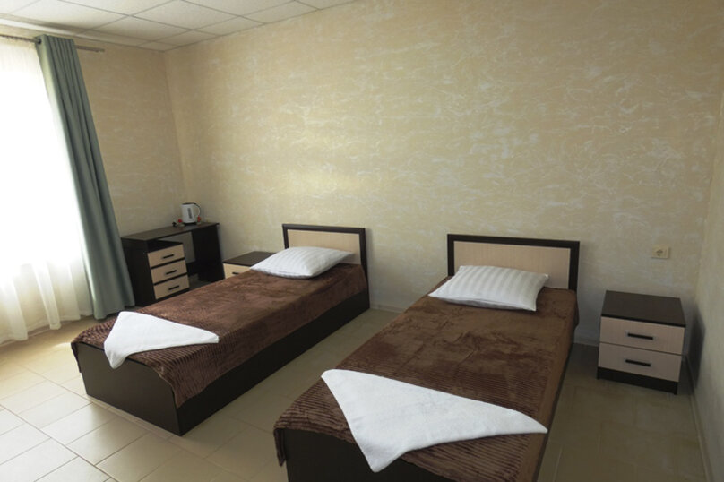 Семейный. Гостевой дом Горизонт. Голубицкая