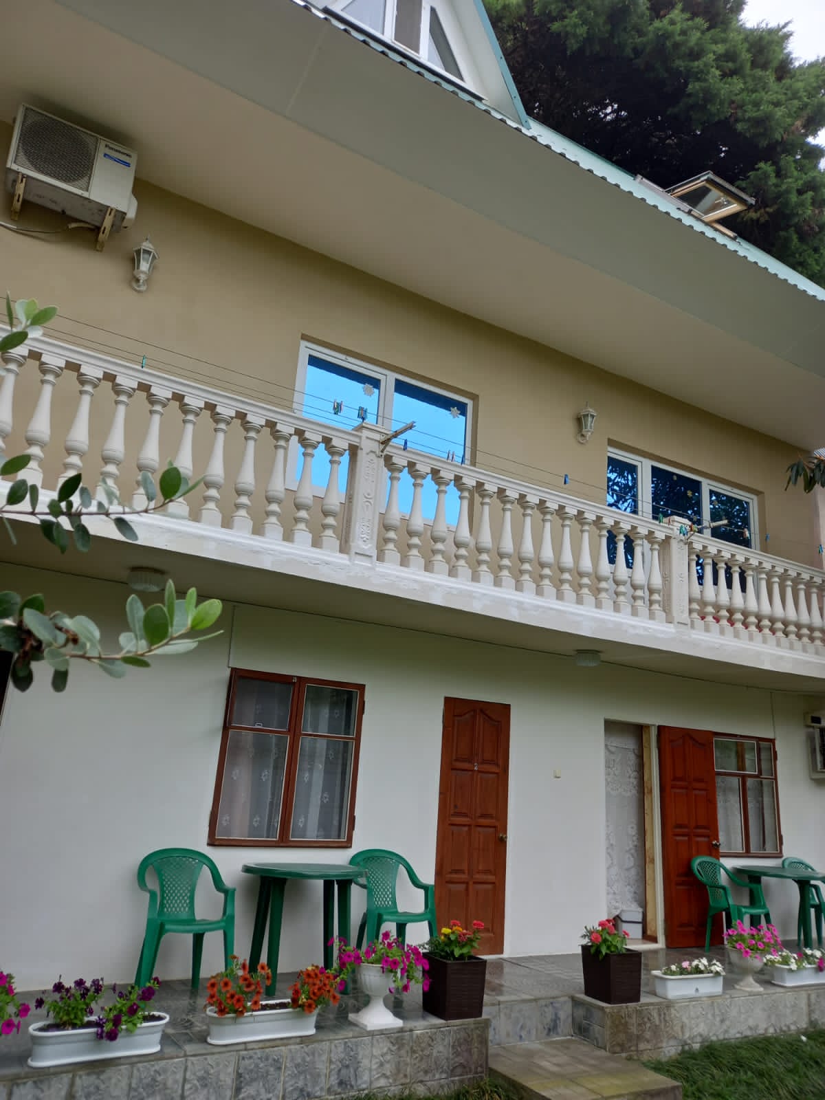 . Гостиница "Сказочный Адлер". Адлер