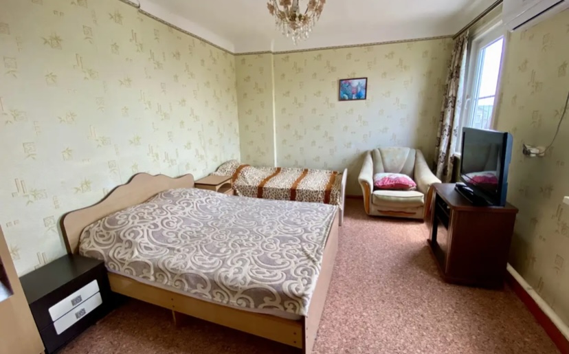 Четырехместный номер «Эконом» класса. Частный сектор Анастасия на Айвазовского 7. Лазаревское