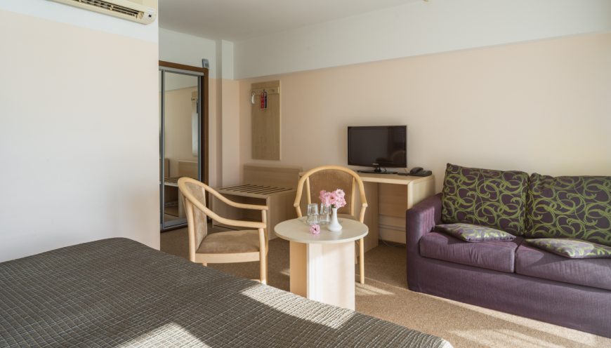 Однокомнатные номера категории Стандарт (I категория). Отель «Левант». Ялта