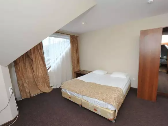 Полулюкс семейный. Гостиничный комплекс «NASTUP». Домбай-гостиницы