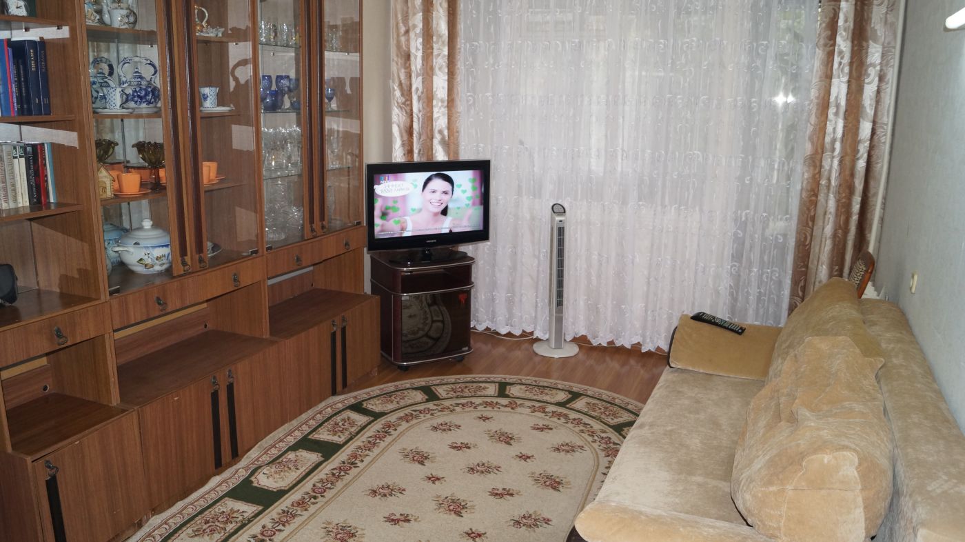 Квартира в многоквартирном доме 2 ком.квартира на Воровского