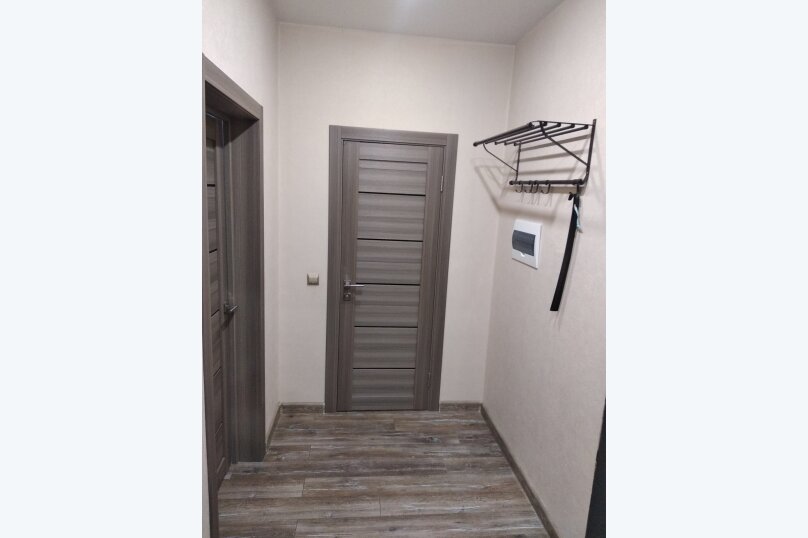 Апартаменты. Квартира в многоквартирном доме Апартаменты у моря. Геленджик