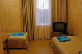 ЛЮКС ДВУХКОМНАТНЫЙ НА 4-Х ЧЕЛОВЕК. Отель "Гостеев на Ореховой"       . Джубга