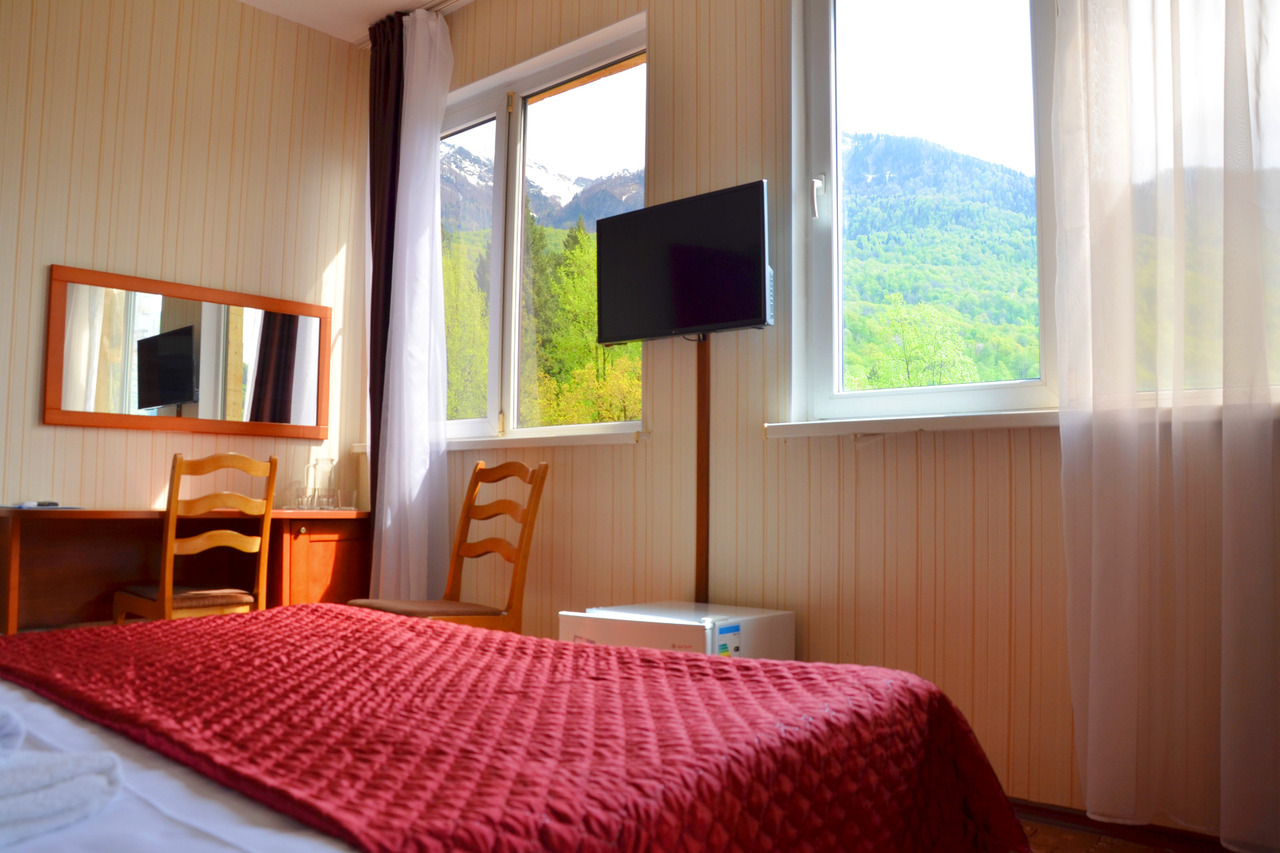 . Отель «РП Утомленные Солнцем». Красная Поляна