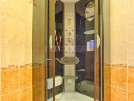 ЛЮКС ДВУХКОМНАТНЫЙ НА 4-Х ЧЕЛОВЕК. Отель "Гостеев на Ореховой"       . Джубга