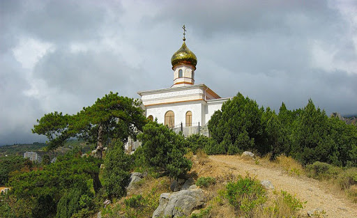 Церковь Покрова Пресвятой Богородицы. Фото взято с сайта: http://karta-krym.com/
