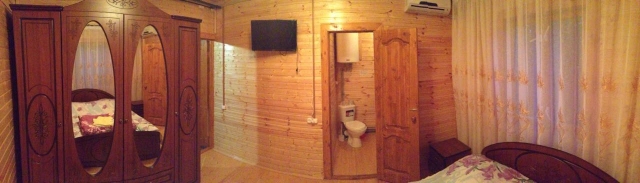 . Гостевой дом У Ирины. Пицунда