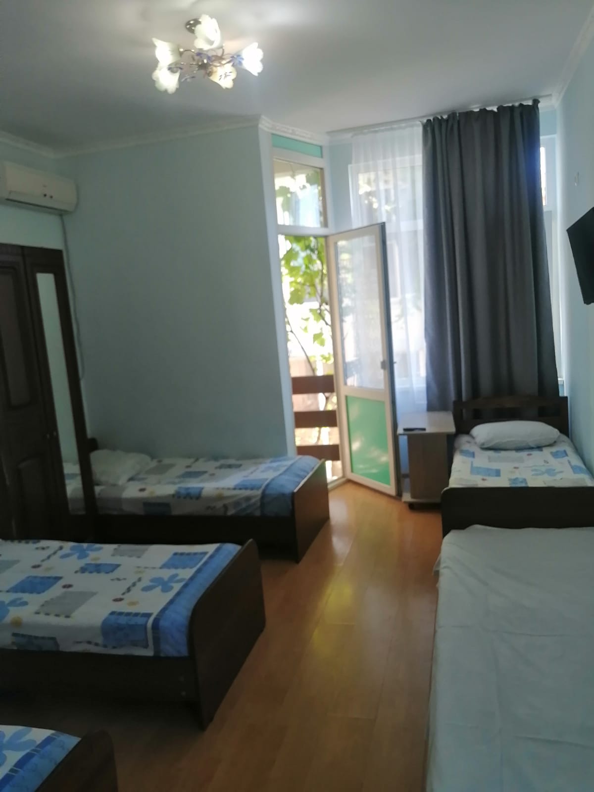 . Гостевой дом Лилия. Адлер