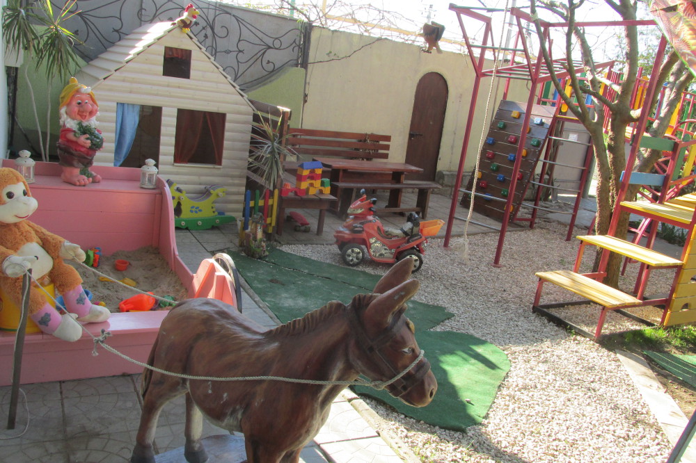 . Гостевой дом "Прибрежный". Симферополь