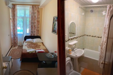 Люкс 2 (2 чел). Гостевой дом “Уютная Лагуна”. Лоо
