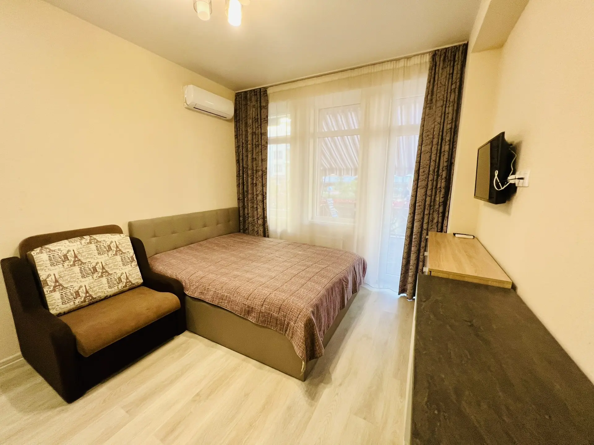 . Квартира в многоквартирном доме Светлая студия у моря с террасой. Дагомыс