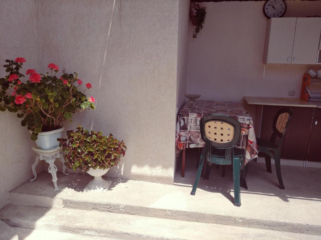 . Частный сектор У Саиды. Сухум