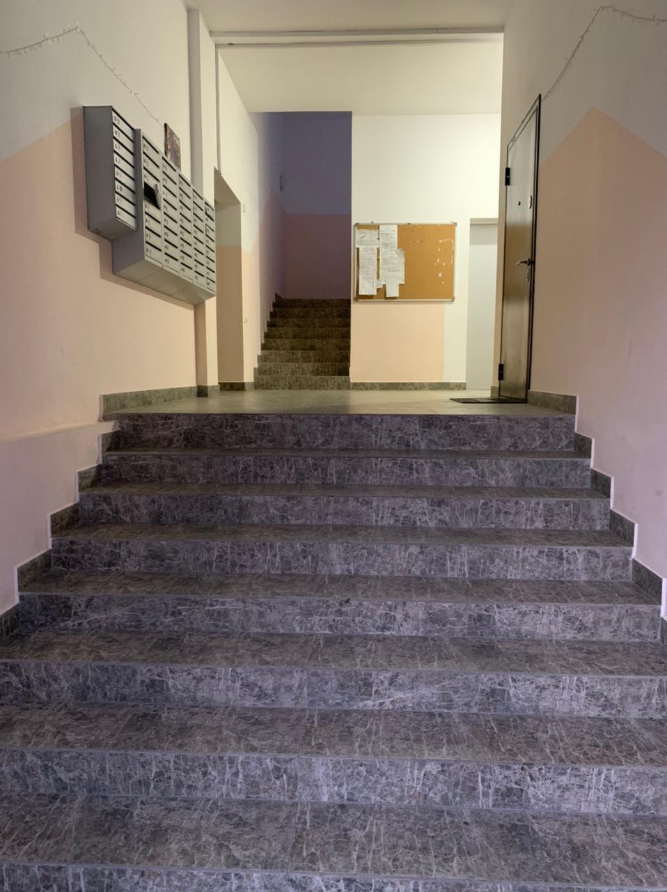 . Квартира в многоквартирном доме Апартаменты в центре. Туапсе