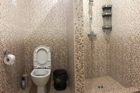 Номер 8 Люкс. Гостевой дом 《 Замок Рауля 》. Лермонтово