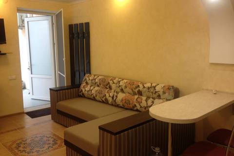 4-х местный «Люкс» с отдельным входом. Отель «Донузлав». Мирный