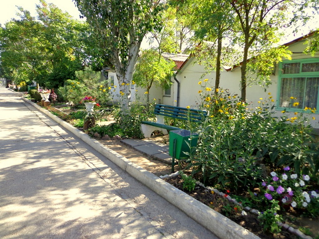 . Отель Туристско-оздоровительный комплекс "Золотой пляж". Феодосия