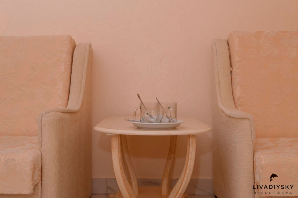 Комфорт «Азор». Арт-отель «Азор». Ливадия