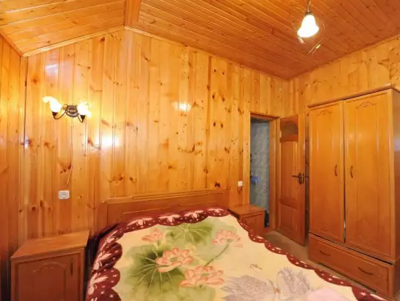 «Люкс» 2-х комнатный (Малый корпус). Гостиница «Кристалл». Домбай-гостиницы