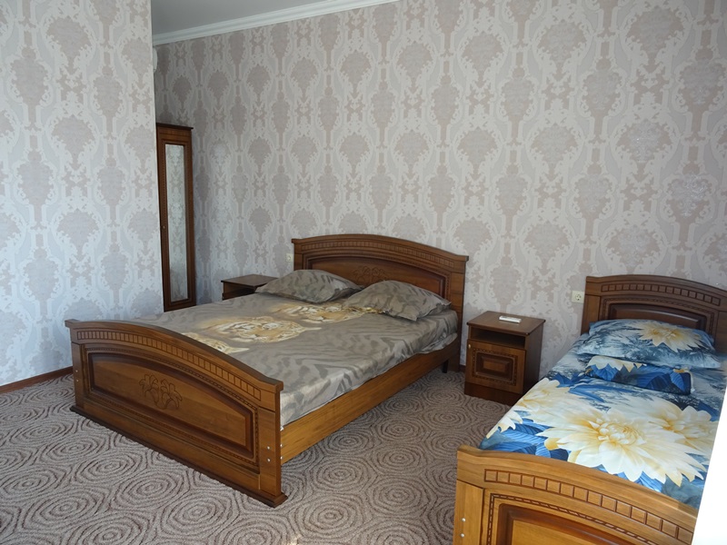 . Гостевой дом "У дед Самвела". Пицунда