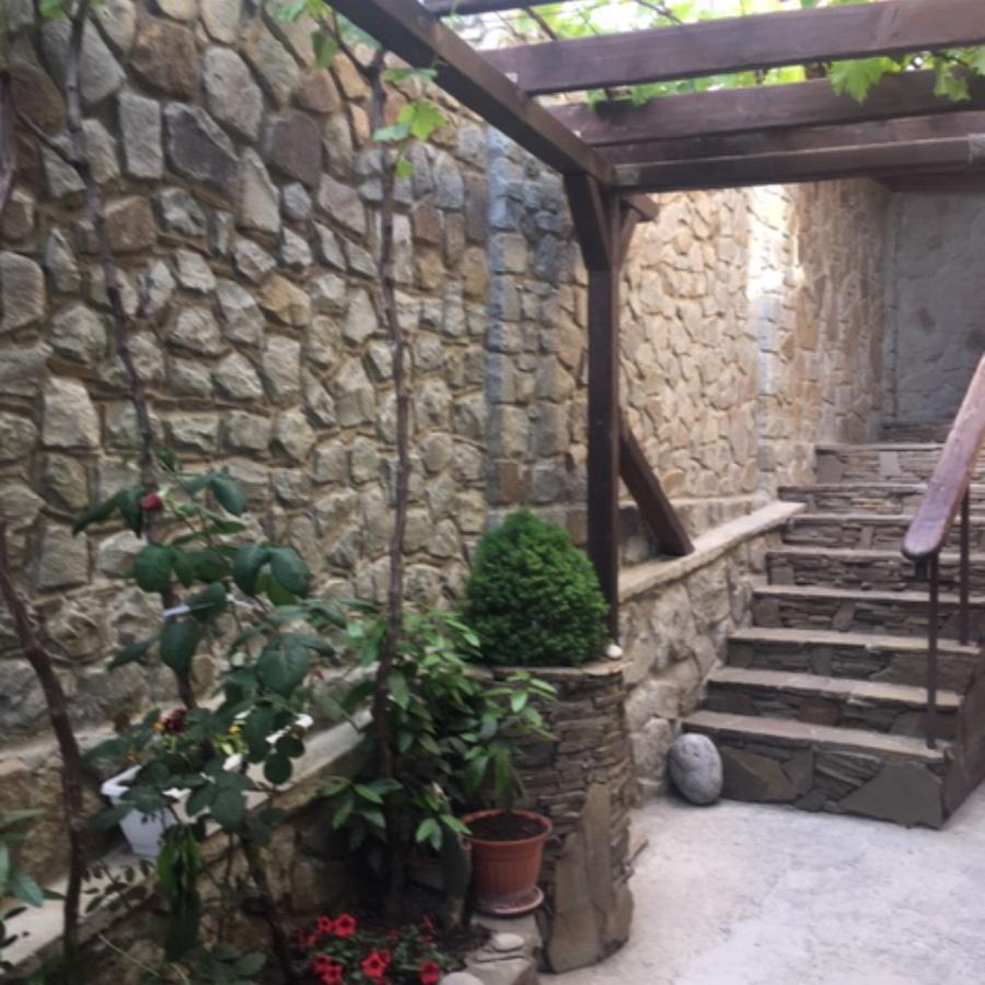 . Гостевой дом "Пересменка". Крым - частный сектор