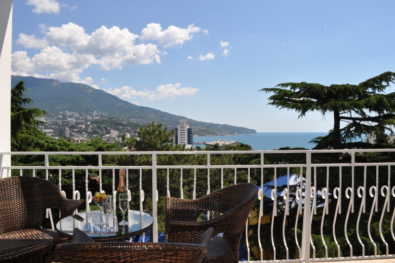 . Гостиница Гостиница Империал 2011. Ялта