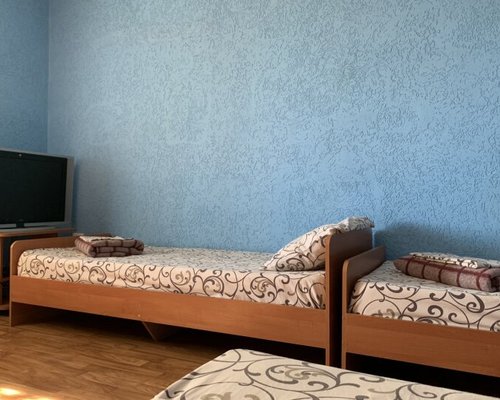 . Гостевой дом На земляничиной 288. Заозерное