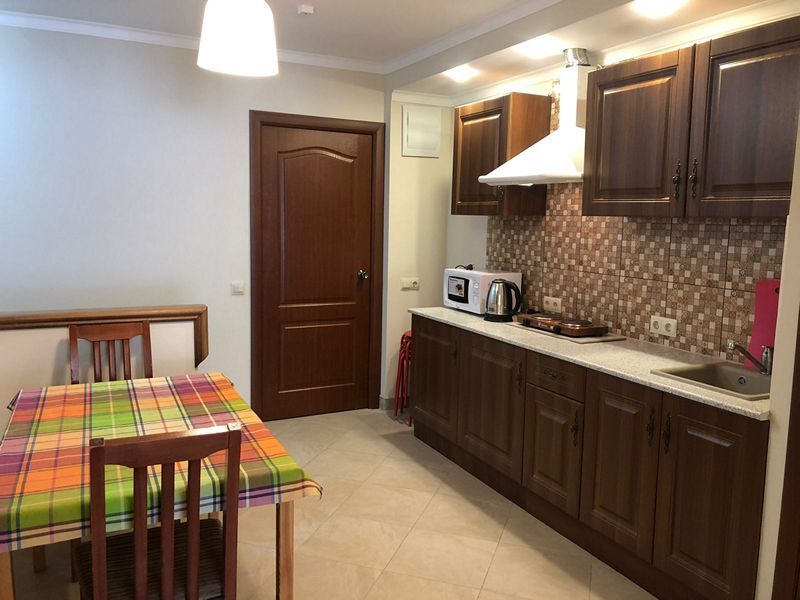 . Гостевой дом "Оливер" в Небуге     . Небуг