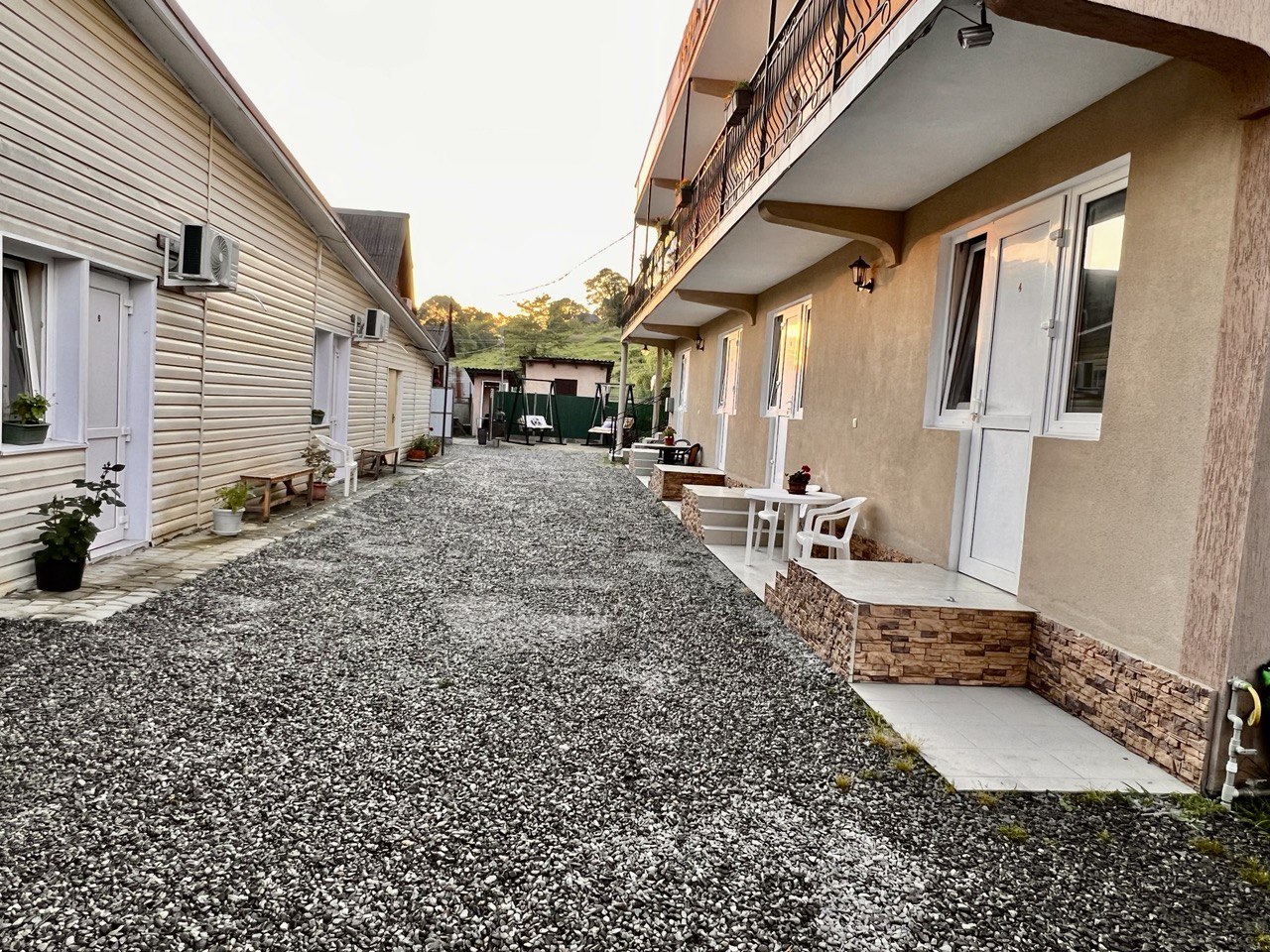 . Гостевой дом Леон. Вардане