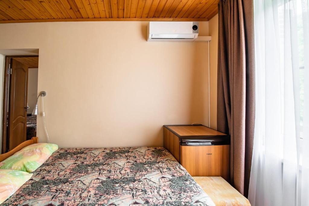 Двухкомнатный семейный. Гостевой дом "Мария". Лазаревское Двухкомнатный семейный. Гостевой дом "Мария". Лазаревское