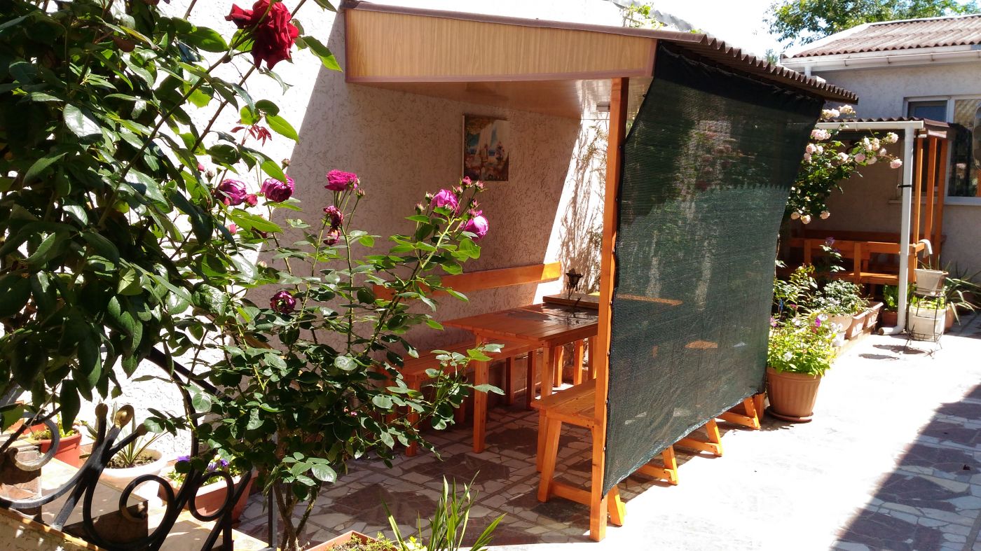 . Гостевой дом На Пролетарской. Евпатория