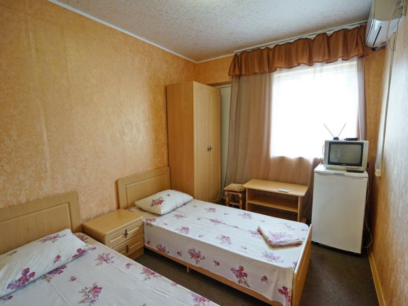 . Гостевой дом "Ривьера" - Лазаревское. Лазаревское