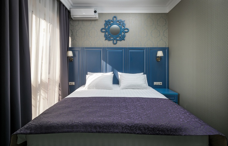 Номер первой категории без балкона. Отель "Marsel". Геленджик