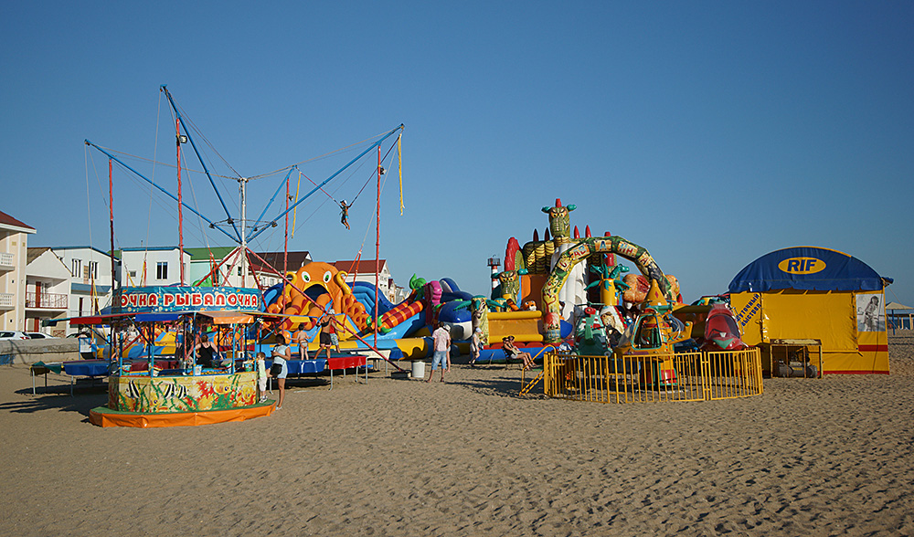 . Гостевой дом Аист. Саки