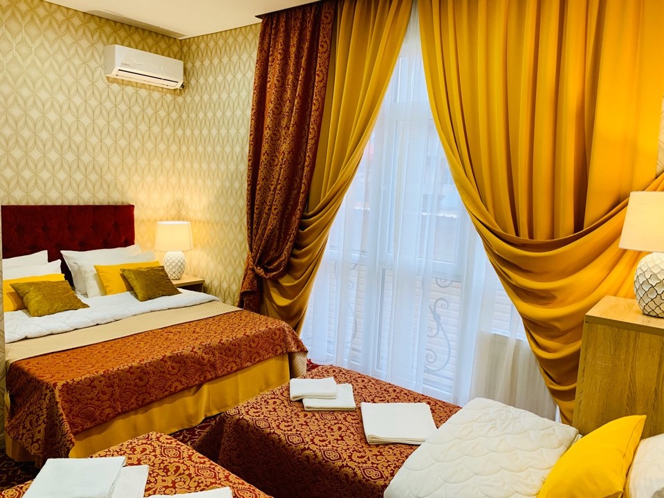 Стандарт 4х-местный с террасой. Отель Премьер. Геленджик