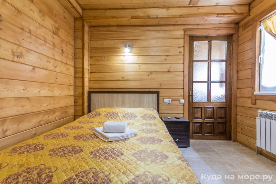 Двухкомнатный Люкс. Гостевой дом "Алфавит". Адлер