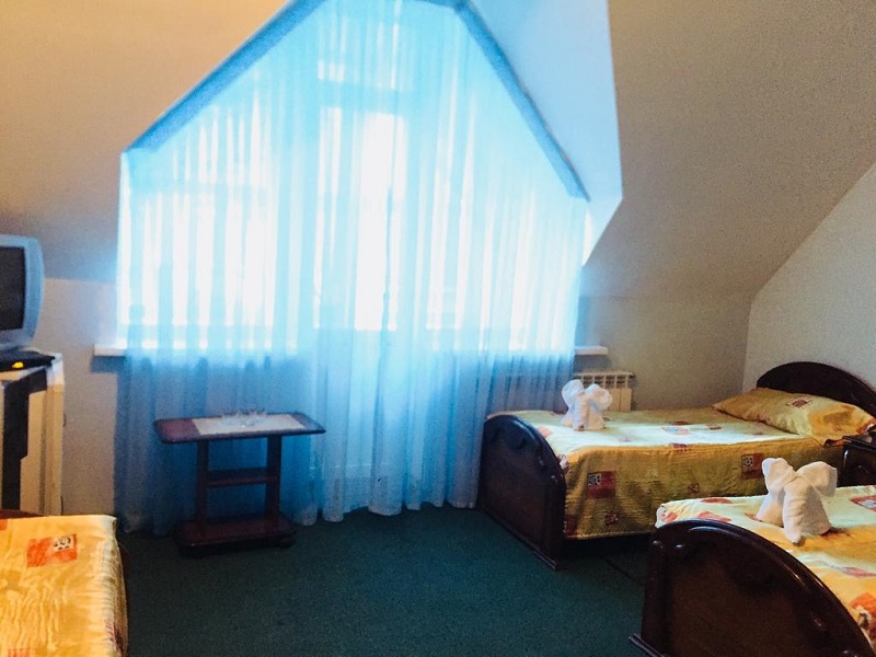 3-х местный «Стандарт». Отель «Фотон». Домбай-гостиницы 3-х местный «Стандарт». Отель «Фотон». Домбай-гостиницы