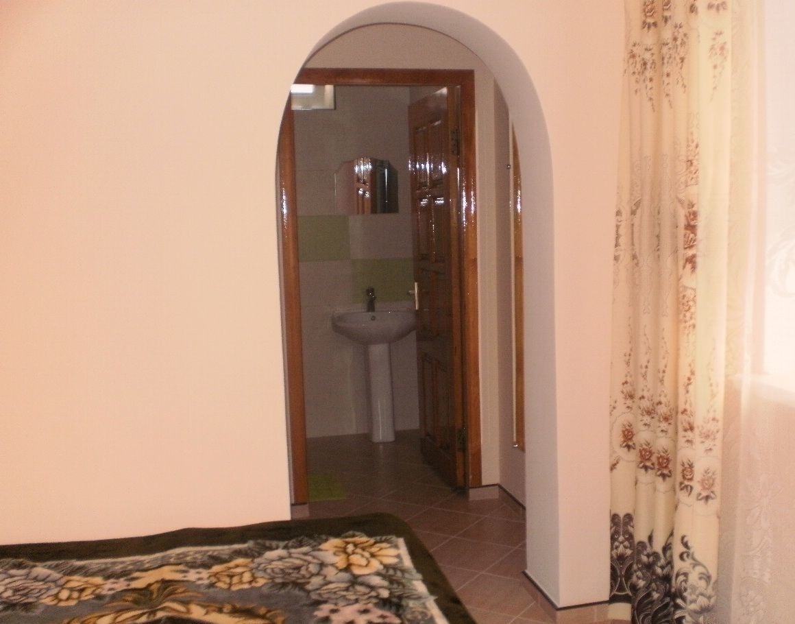 . Частный сектор Терская 152/1. Анапа